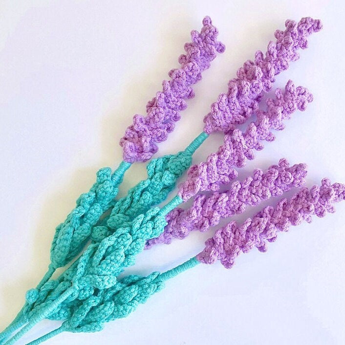 Crochet lavender pattern, lavender crochet pattern, crochet lavender bouquets pattern, crochet flowers, crochet flower bouquets, beginner crochet pattern Lingzhihandmade