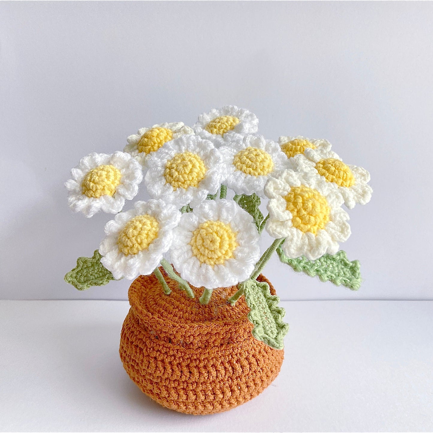 Crochet Flower Pattern. Crochet Daisy in a Pot. Crochet Flowers in a Pot. Crochet Pattern for Wedding Bouquets and Home Decoration