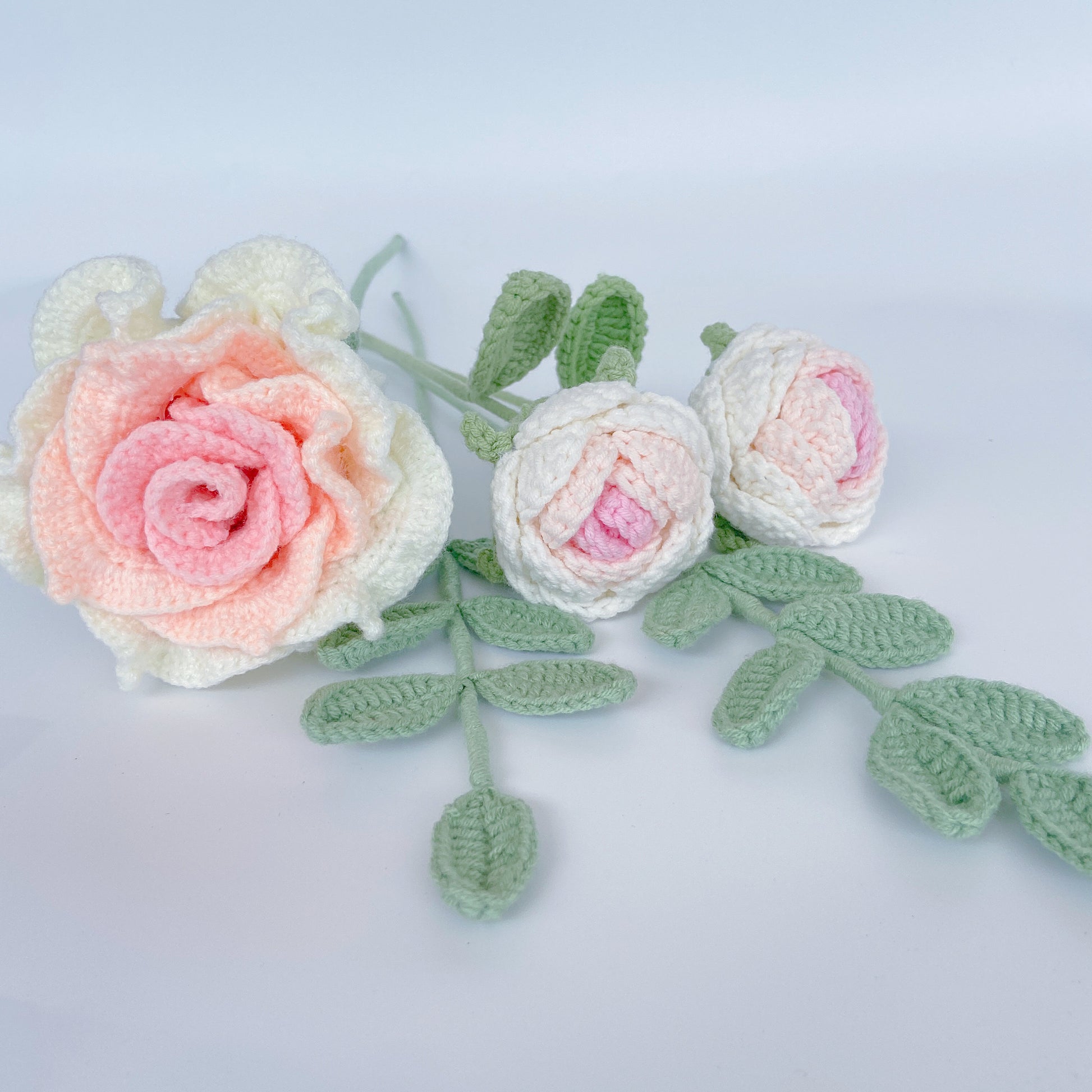 crochet rose bouquet pattern, crochet rose pattern, crochet bouquet pattern, crochet flower pattern, crochet tutorial, crochet flower bouquet pattern, graduation flower bouquet, birthday flower bouquet, wedding flower bouquet, lingzhihandmade