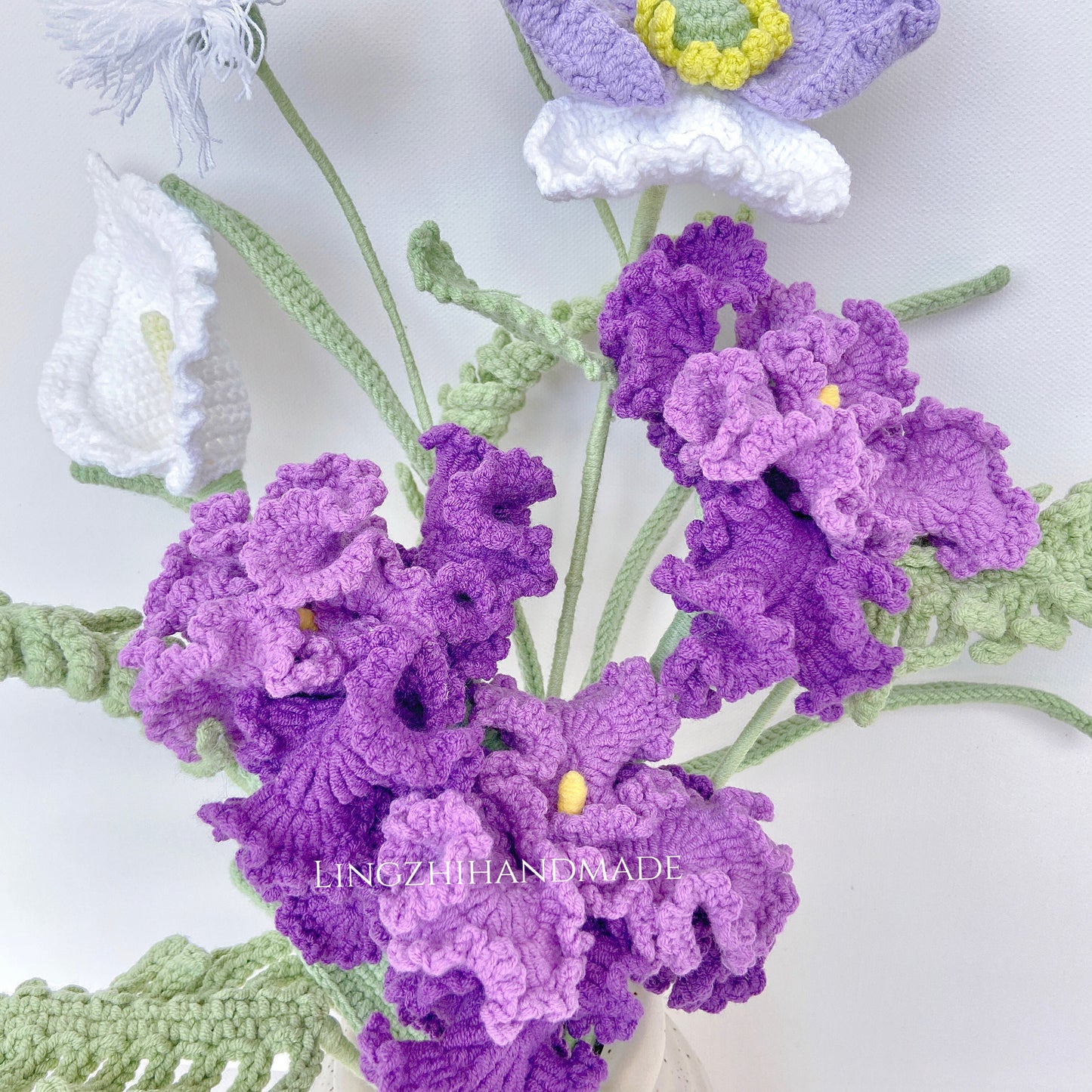 Iris flower crochet pattern, crochet flower pattern, crochet flower bouquet pattern,eternal flower, yarn flower, flower crochet tutorial, lingzhihandmade, crochet bouquet pattern